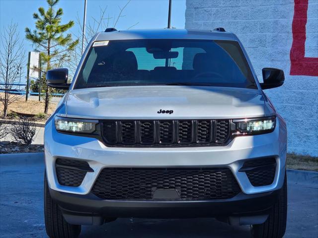 2025 Jeep Grand Cherokee Altitude X photo 23