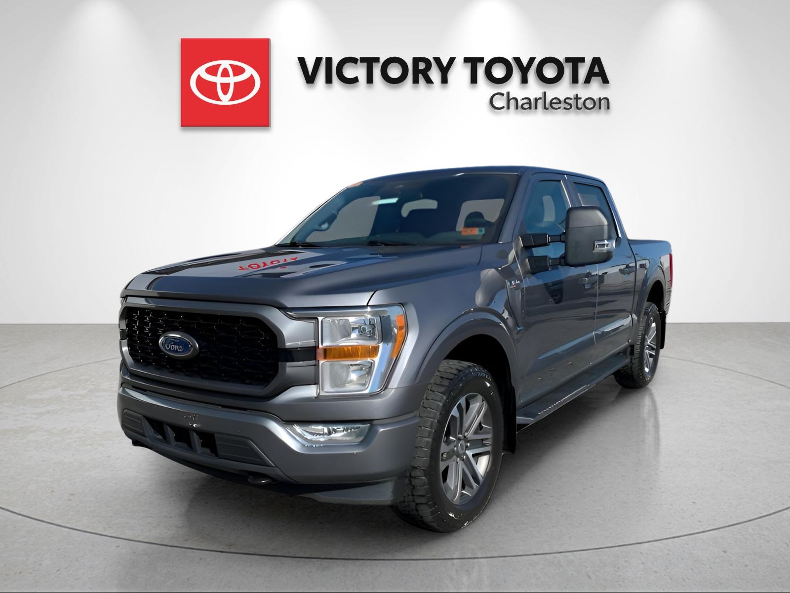 2021 Ford F-150 XL's photo