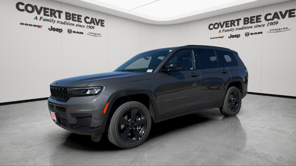 2025 Jeep Grand Cherokee Altitude X photo 2