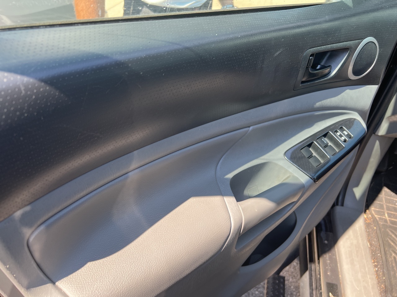 2012 Toyota Tacoma PreRunner photo 9