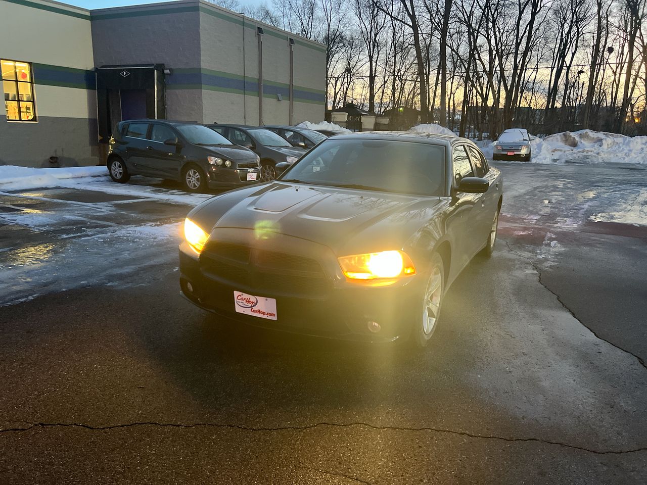 2014 Dodge Charger SE's photo