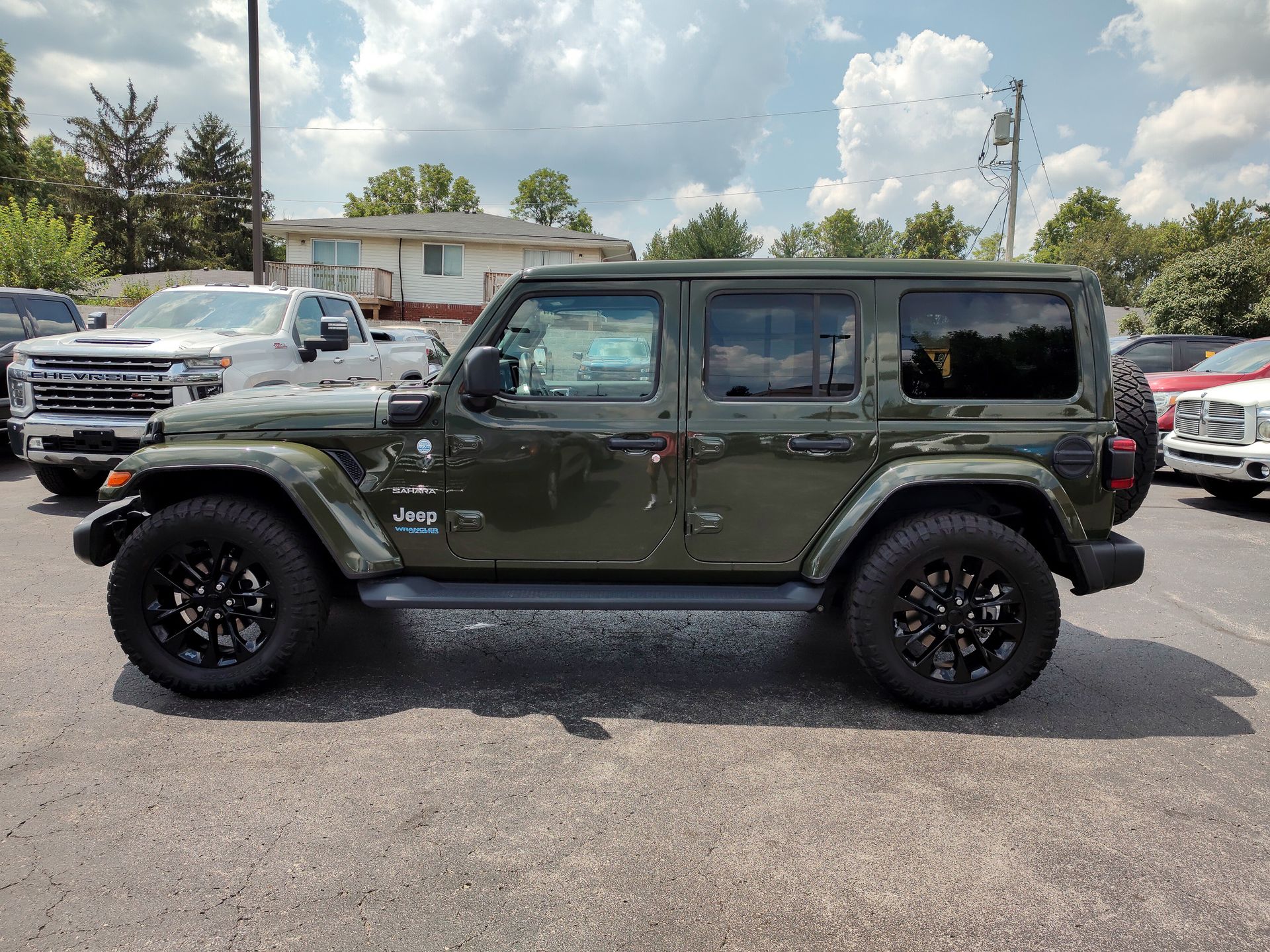 2021 Jeep Wrangler Unlimited Sahara 4xe photo 18