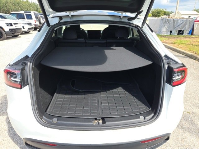 2023 Tesla Model Y Long Range photo 7