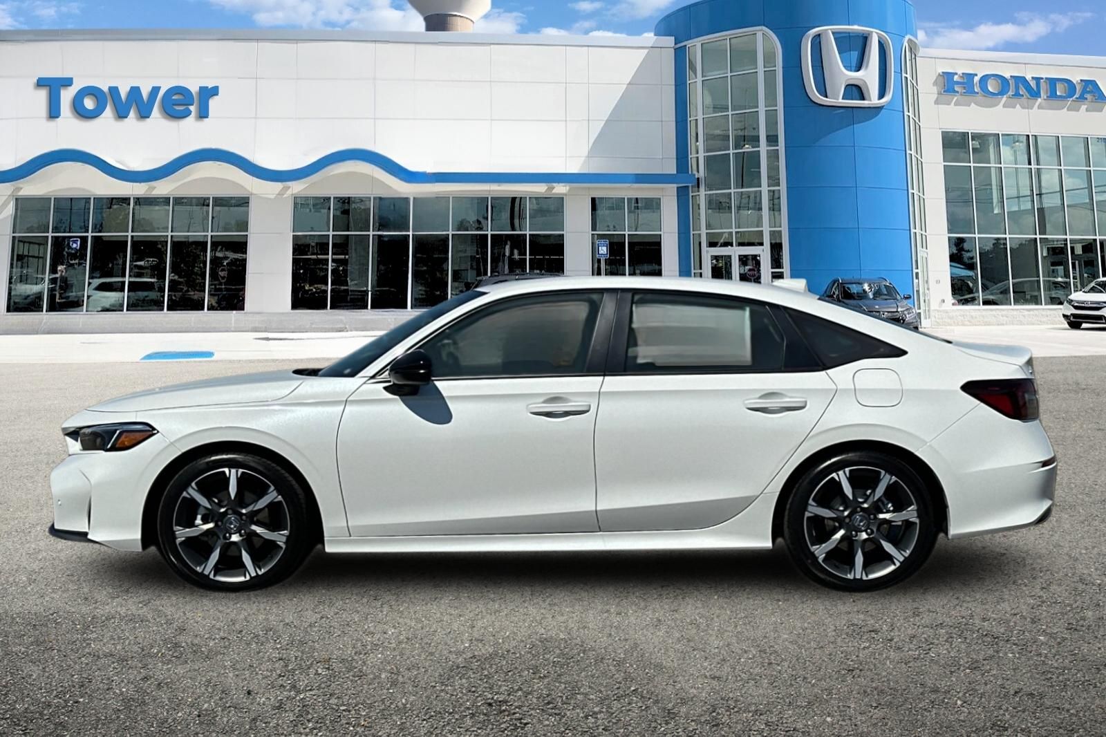2025 Honda Civic Hybrid Sport Touring photo 6