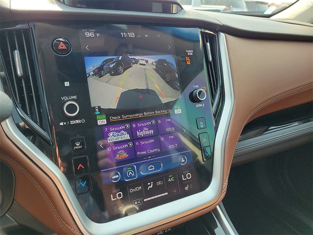 2022 Subaru Outback Touring XT photo 21