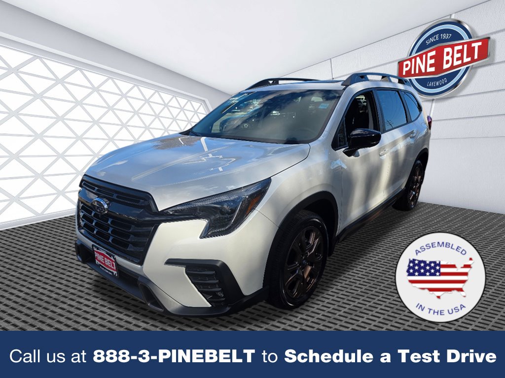 2025 Subaru Ascent Bronze Edition's photo