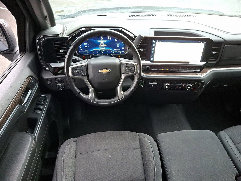 2022 Chevrolet Silverado 1500 LT photo 12