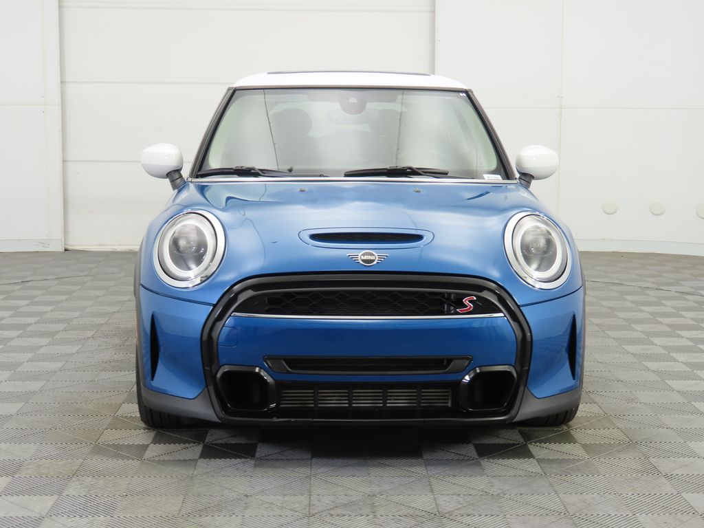 2024 Mini Cooper Hardtop S photo 2