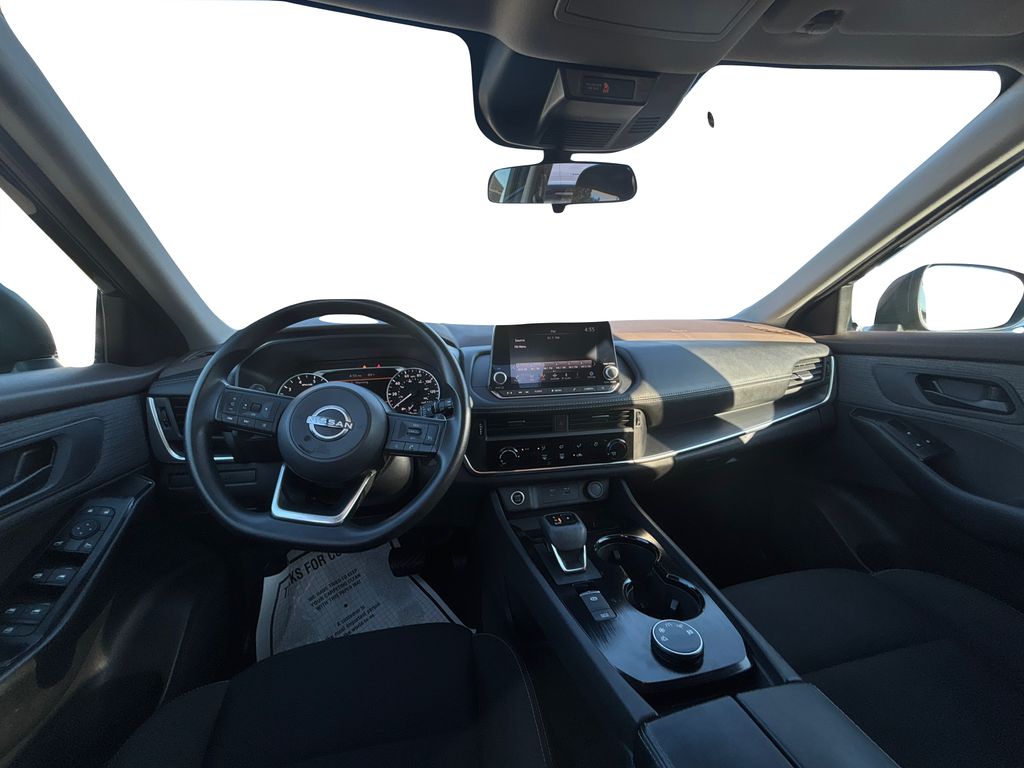 2023 Nissan Rogue S photo 14