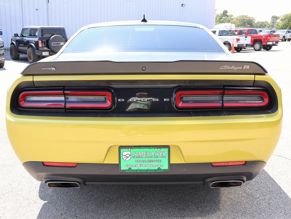 2021 Dodge Challenger R/T Scat Pack photo 4