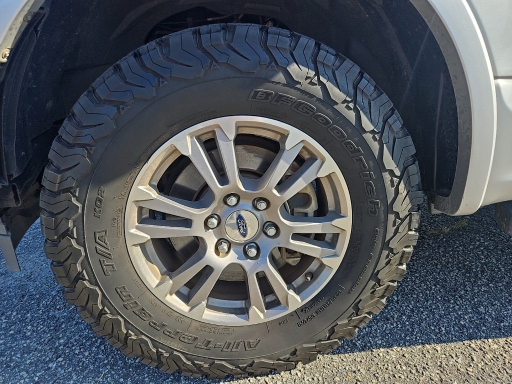 2018 Ford F-150 Lariat photo 9