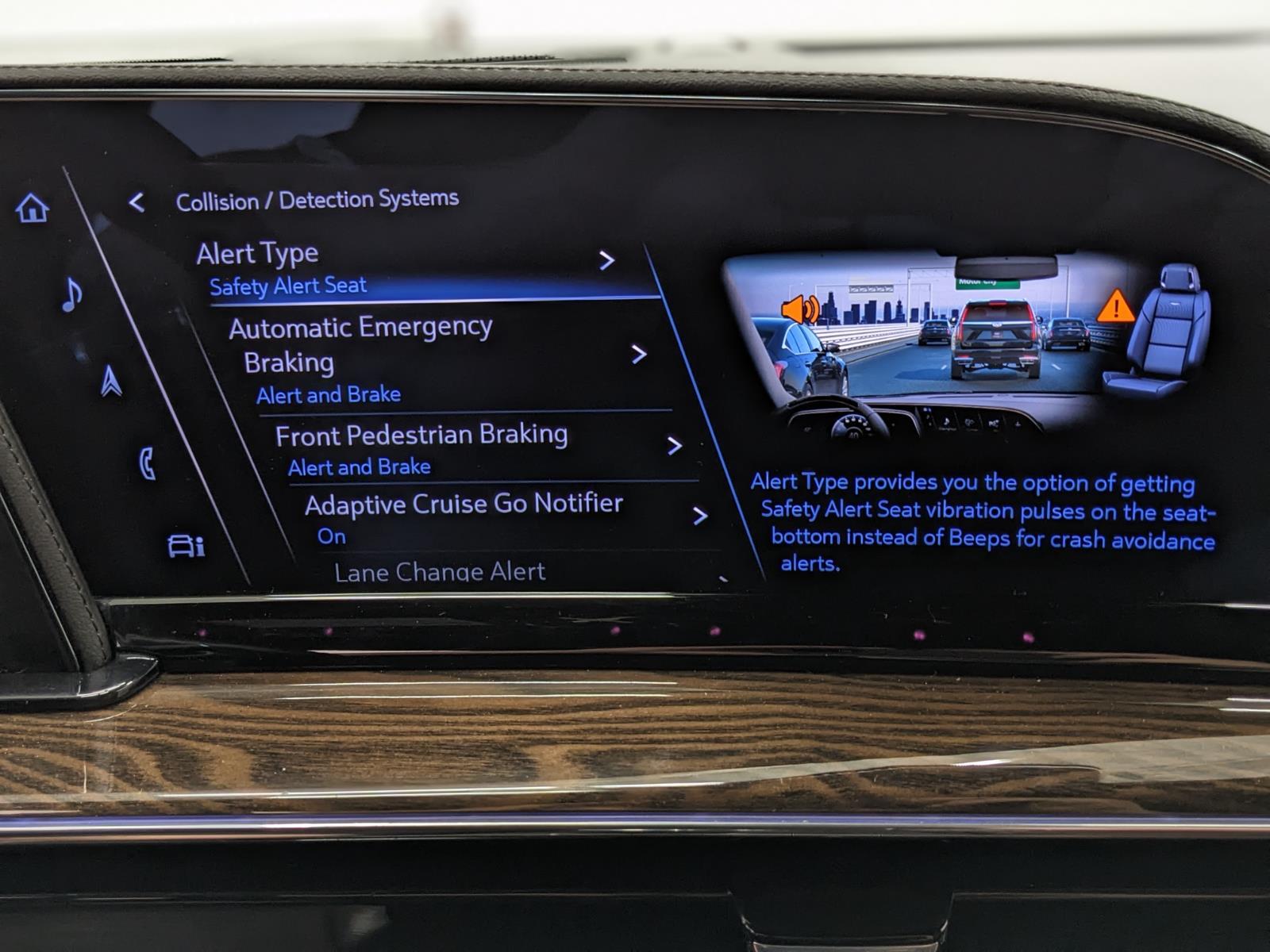 2024 Cadillac Escalade Sport Platinum photo 9