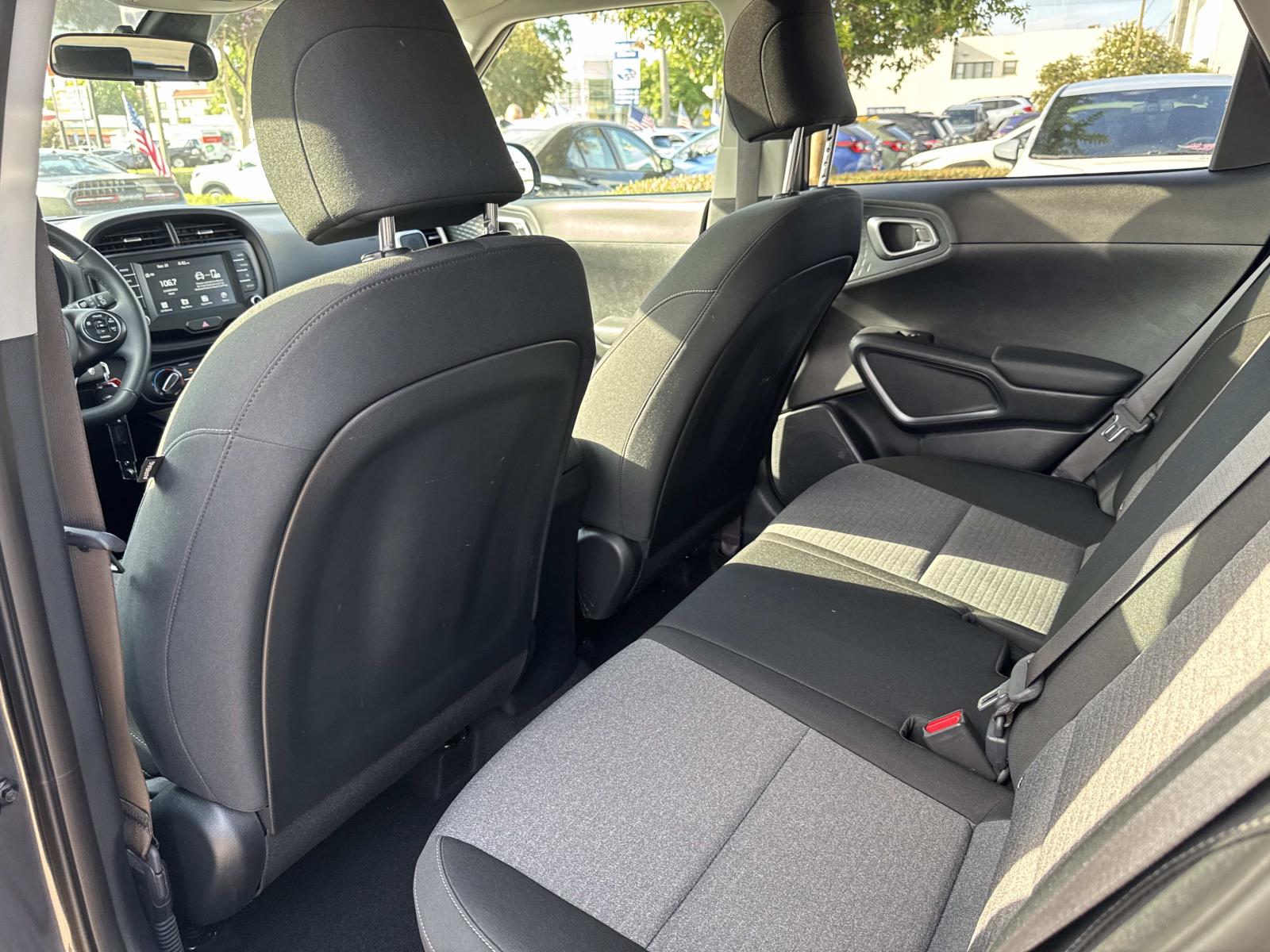 2021 Kia Soul 2.5i Sport photo 14
