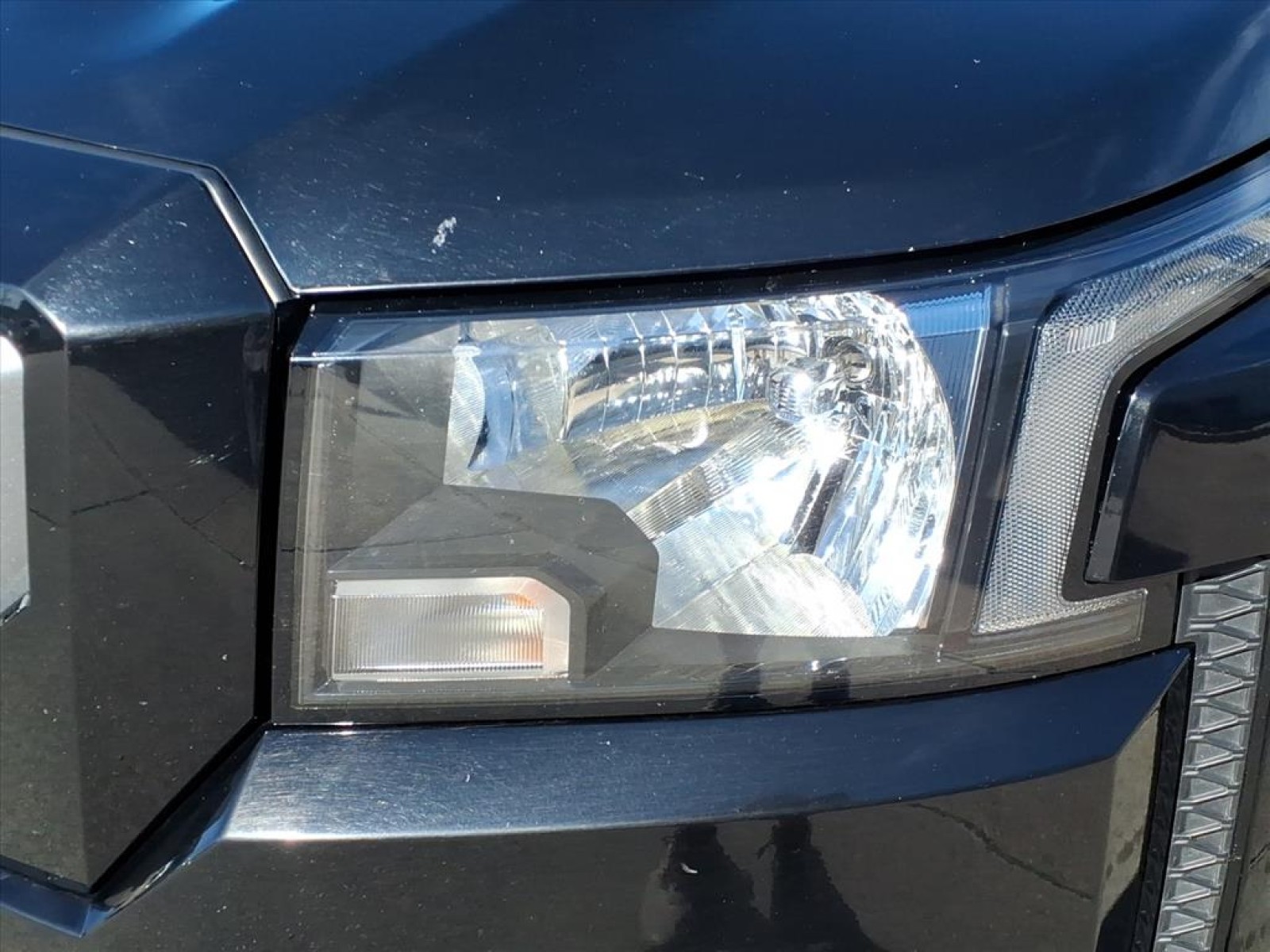 2023 Nissan Frontier SV Black at Robbins Nissan