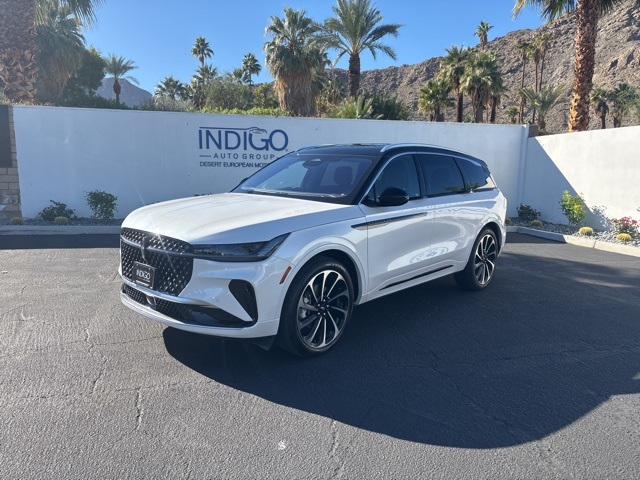 2025 Lincoln Nautilus Black Label's photo