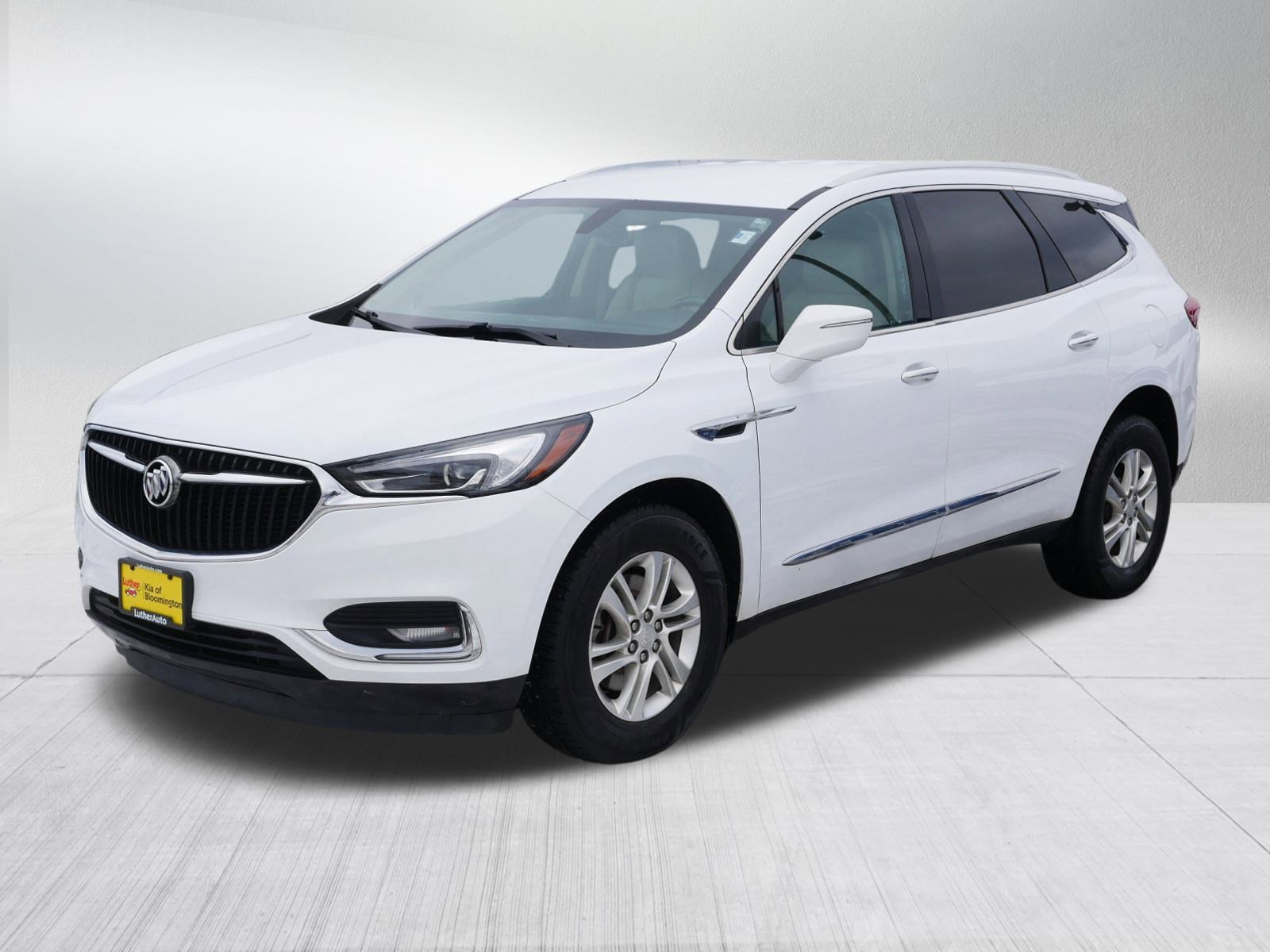 2019 Buick Enclave Essence photo 3