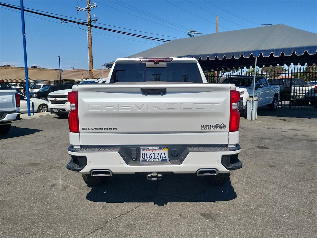 2022 Chevrolet Silverado 1500 High Country photo 18