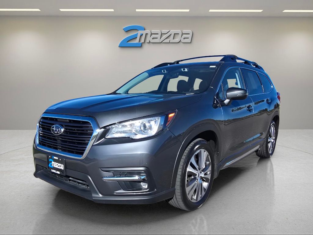 2022 Subaru Ascent Limited's photo