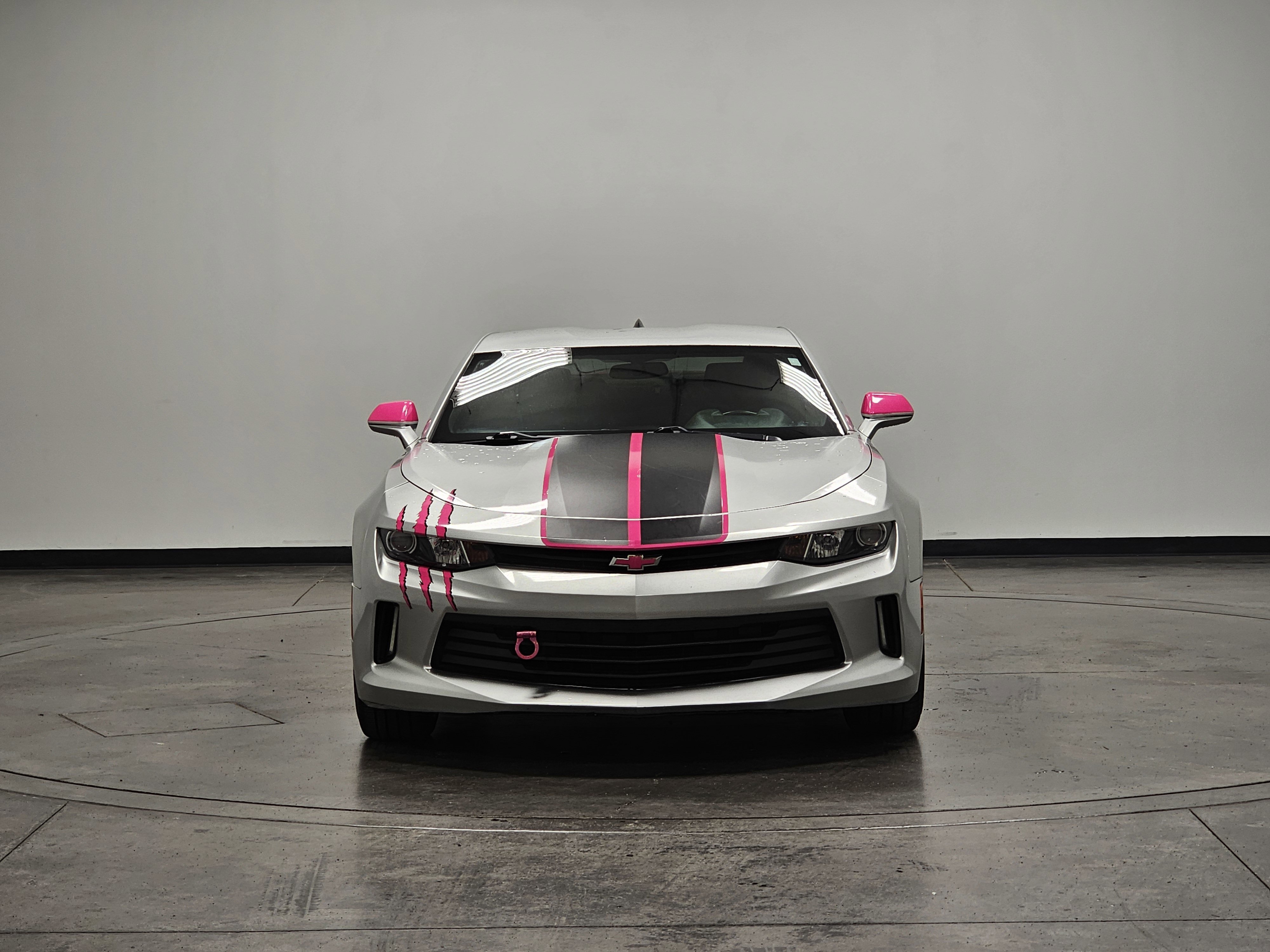 2016 Chevrolet Camaro 1LT photo 2
