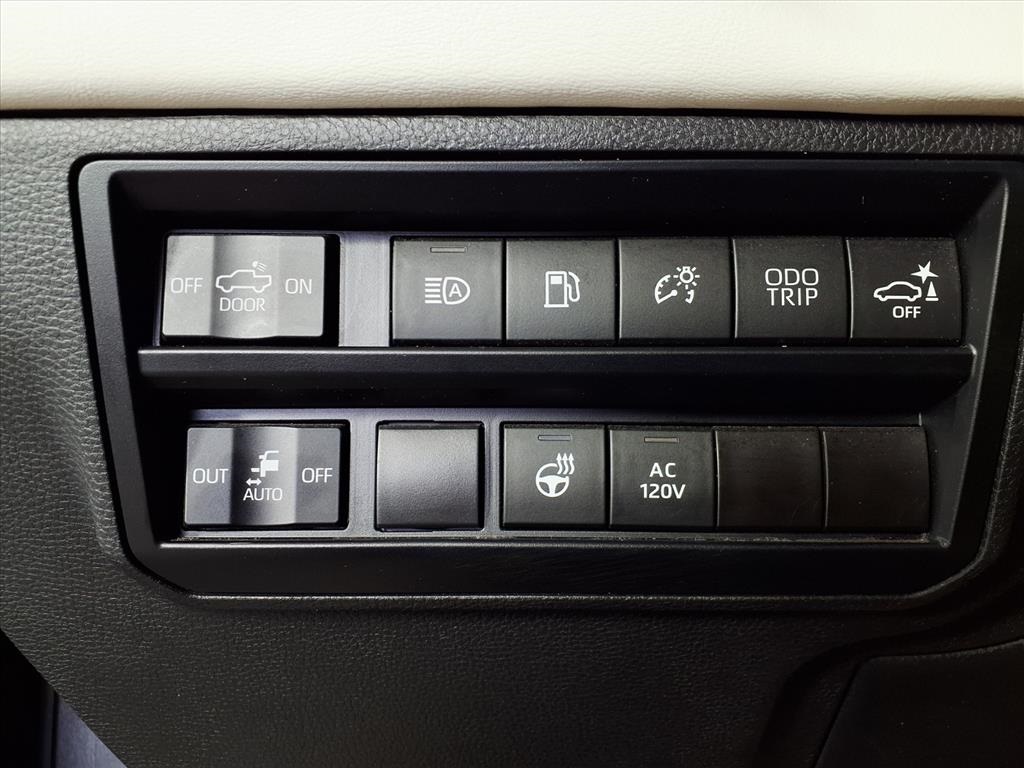 2023 Toyota Tundra CapStone photo 10