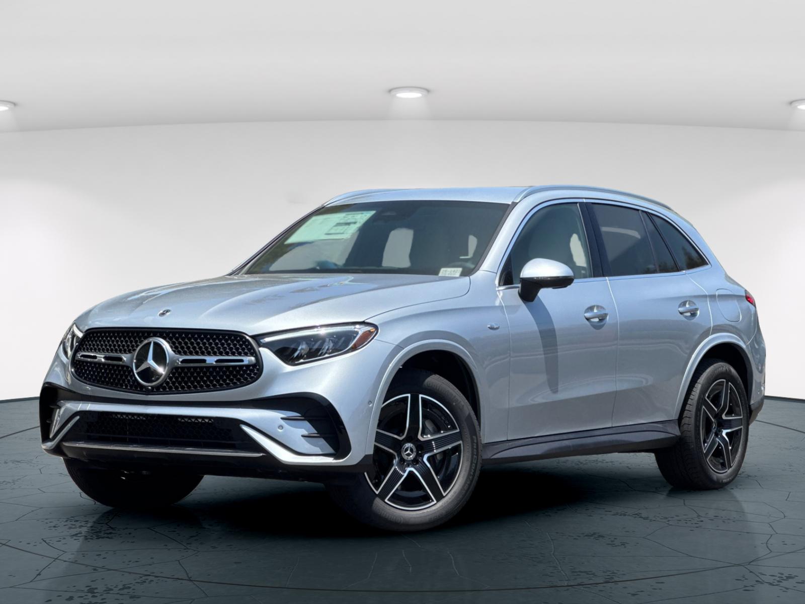 2025 Mercedes Benz GLC 350e 4MATIC photo 2
