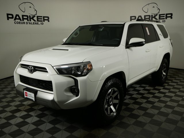 2022 Toyota 4Runner TRD Off-Road Premium's photo
