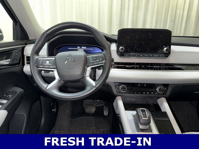 2023 Mitsubishi Outlander SEL 40th Anniversary Edition GT photo 11