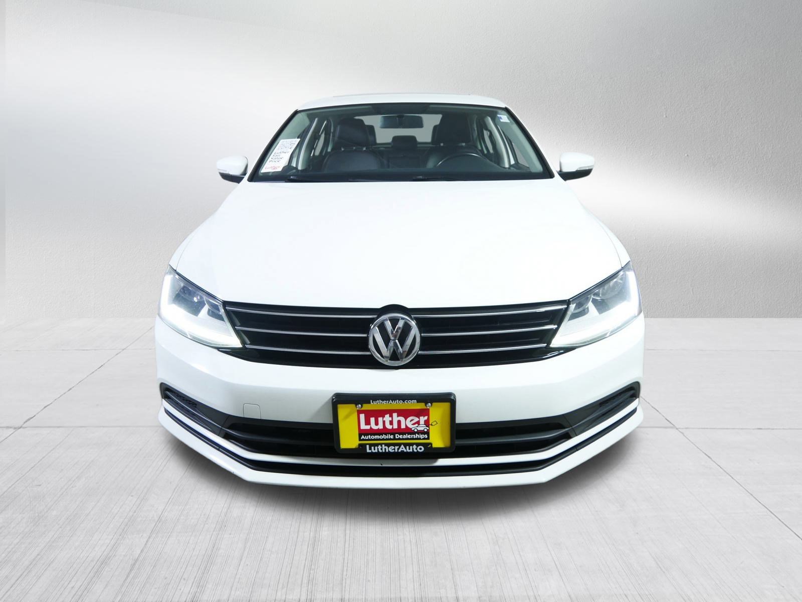2017 Volkswagen Jetta 1.4T SE photo 2