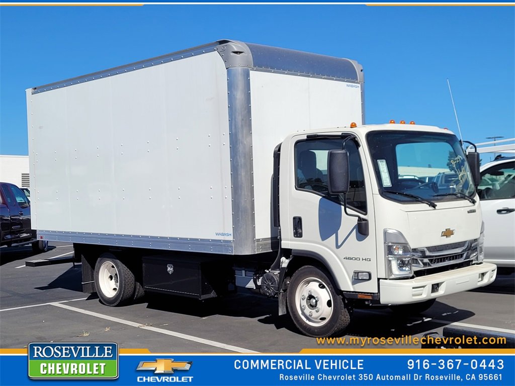 2024 Chevrolet Low Cab Forward Base's photo