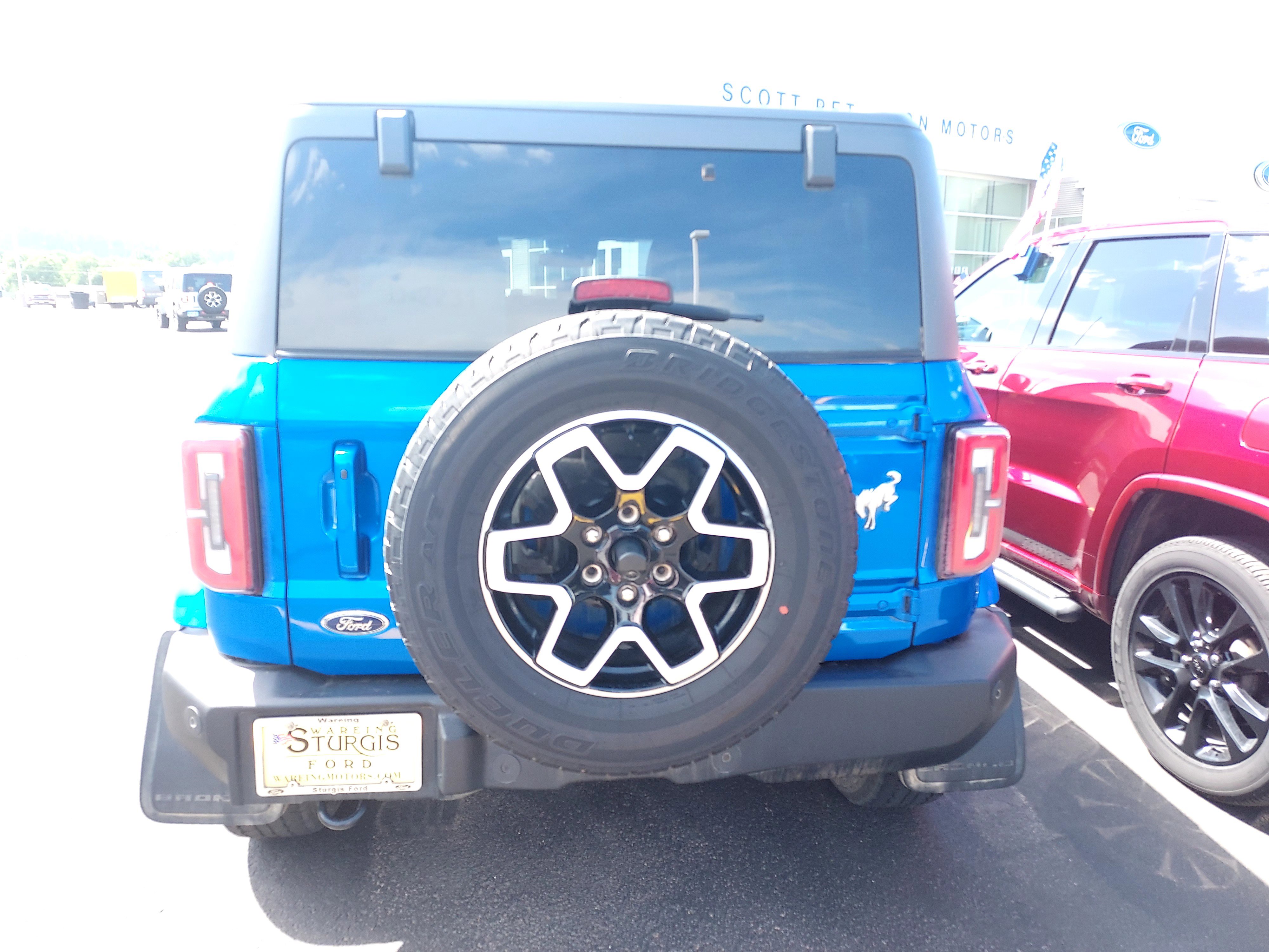 2022 Ford Bronco Outer Banks photo 3