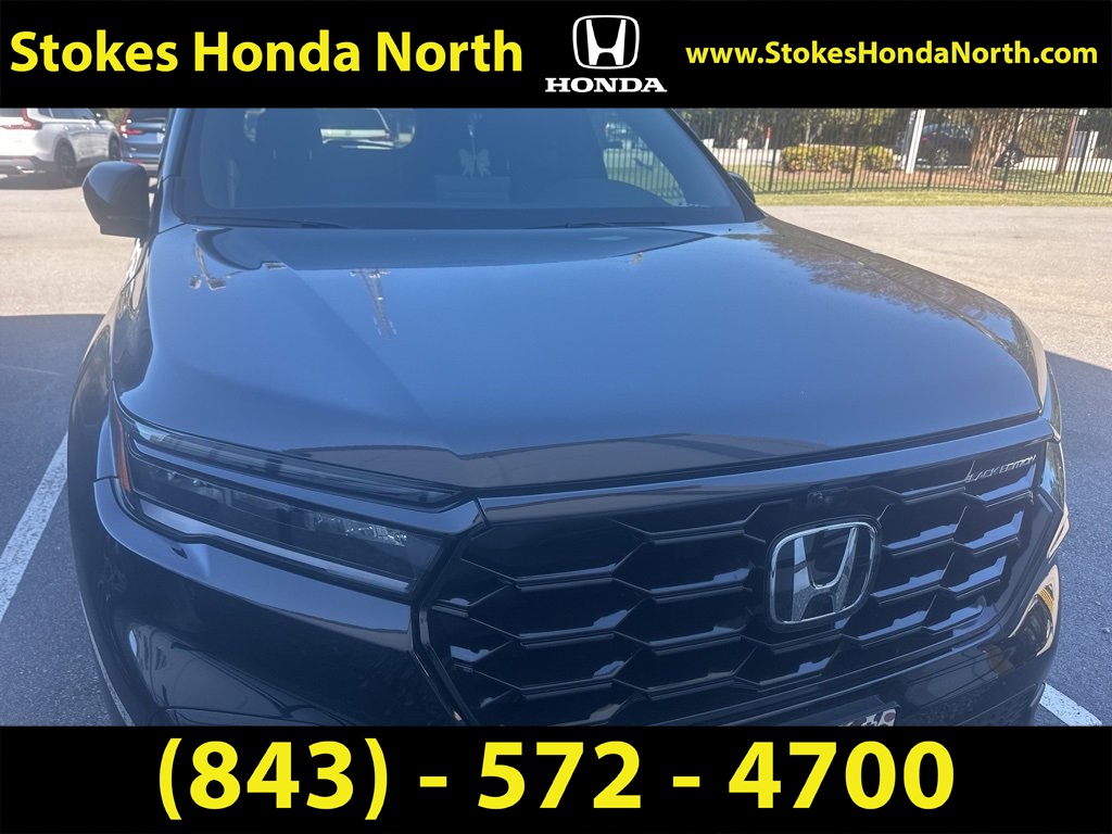 2025 Honda Pilot Black Edition's photo