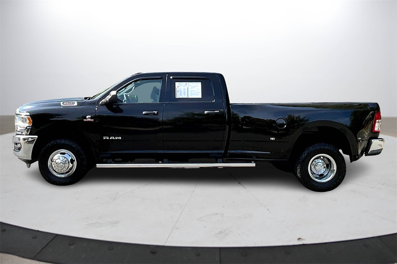 2021 Ram 3500 Tradesman photo 5