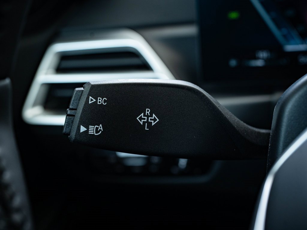 2025 Bmw 330i xDrive Sedan photo 26