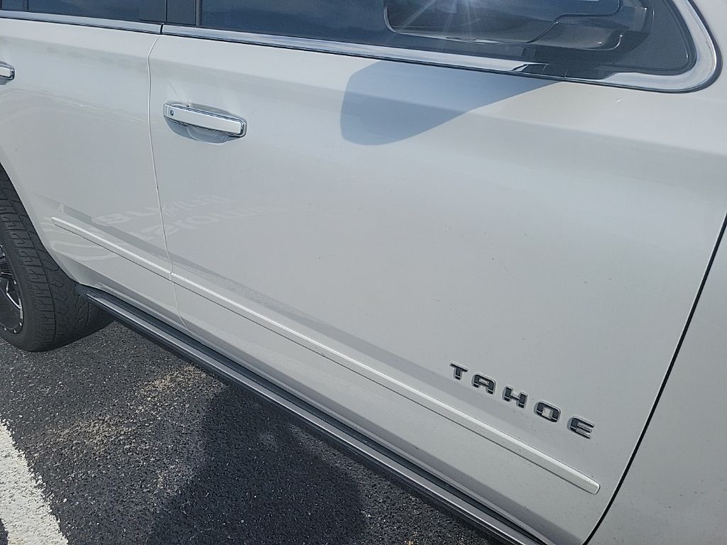 2017 Chevrolet Tahoe Premier photo 7