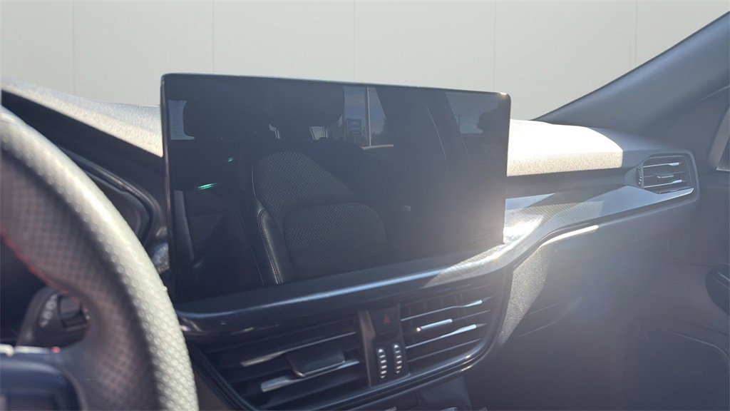 2023 Ford Escape ST-Line photo 15