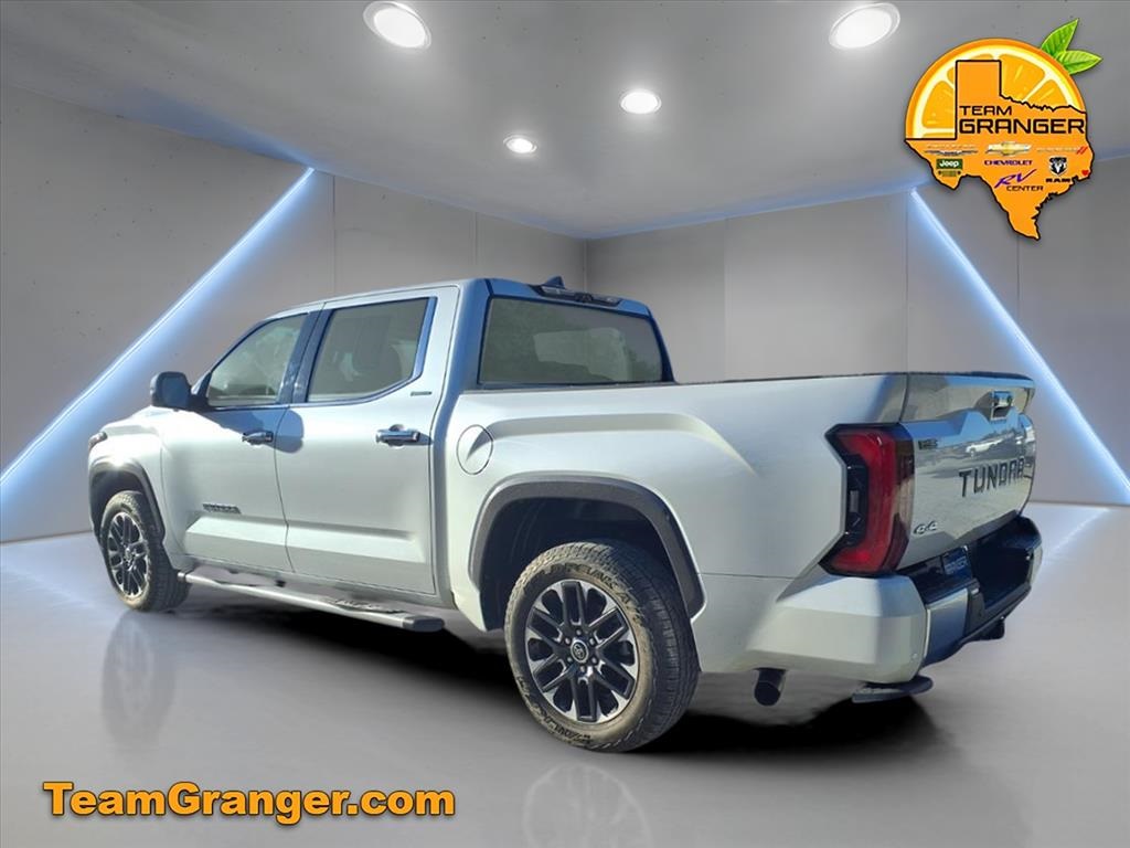 2023 Toyota Tundra Limited photo 3