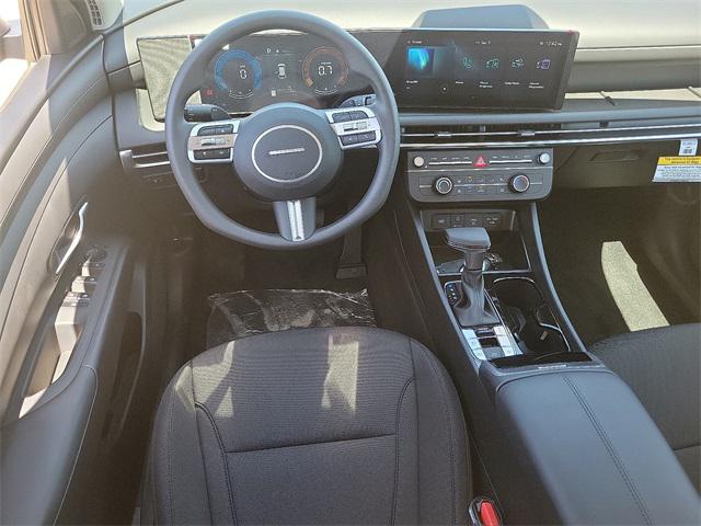 2025 Hyundai Tucson SE photo 5