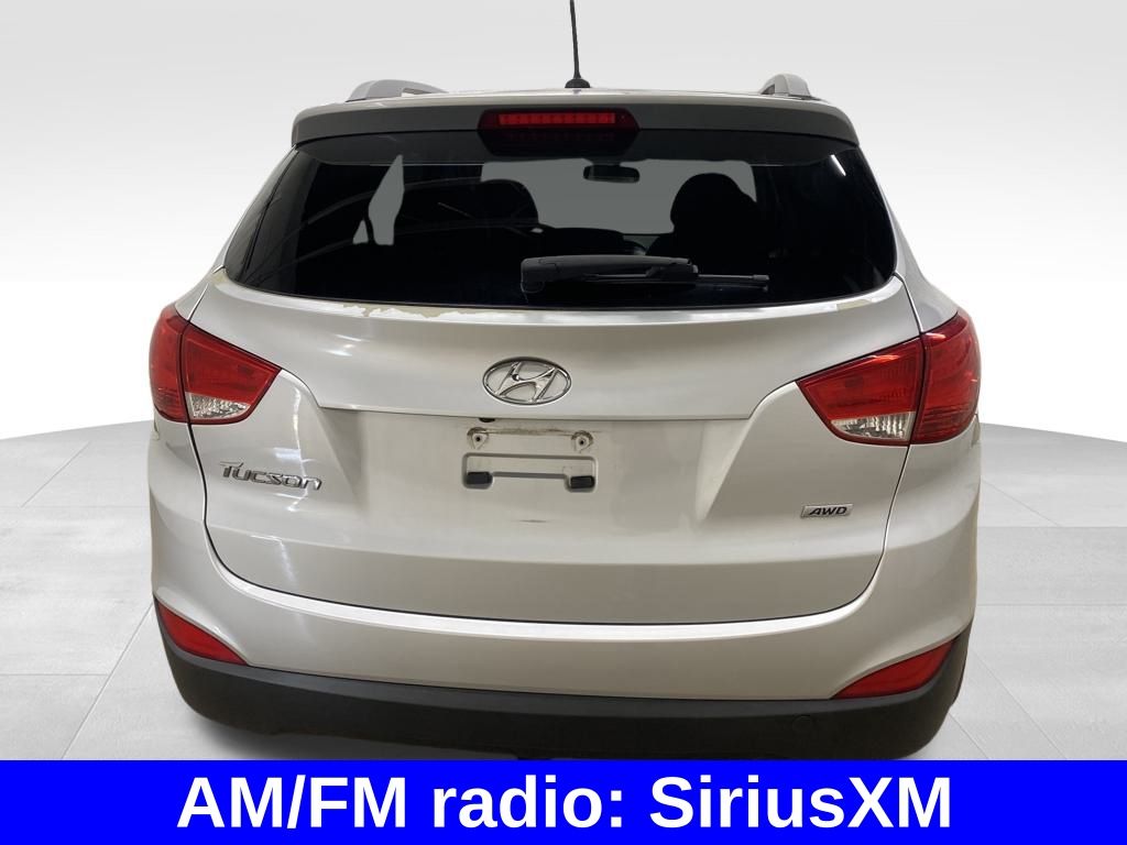 2014 Hyundai Tucson SE photo 3