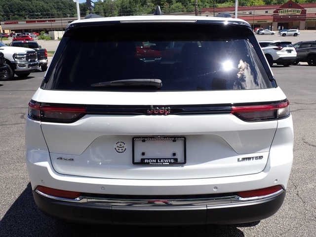 2022 Jeep Grand Cherokee Limited photo 3