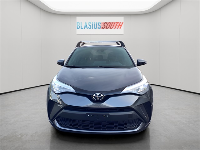 2022 Toyota C-HR XLE photo 8