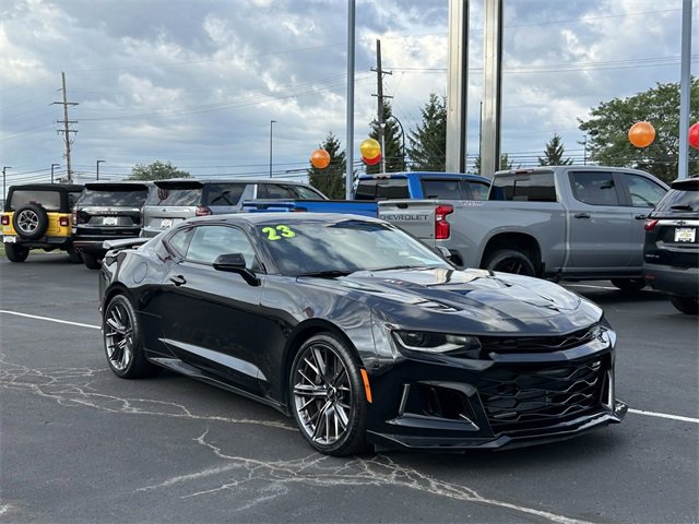 2023 Chevrolet Camaro ZL1 photo 3