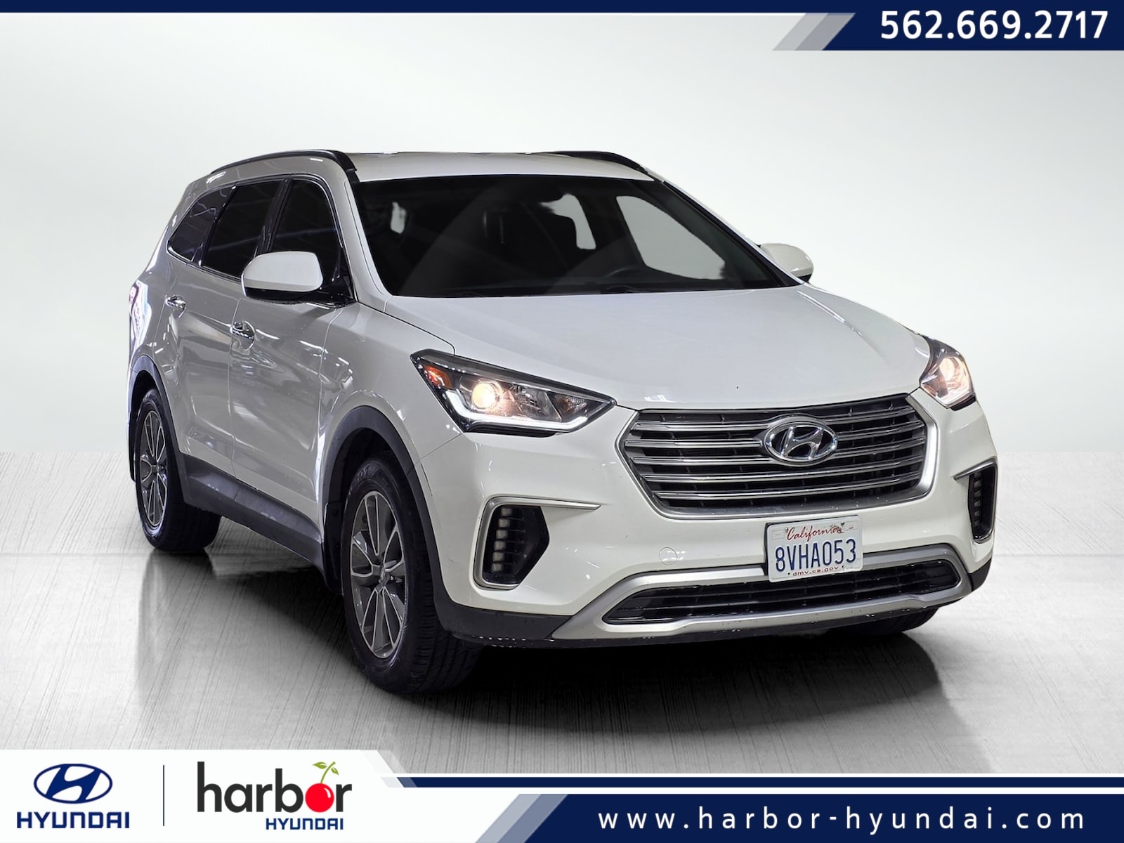 2017 Hyundai Santa Fe SE's photo