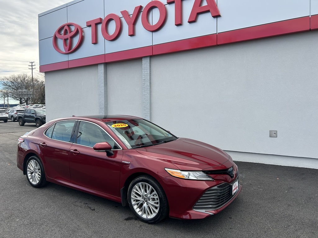 2020 Toyota Camry XLE