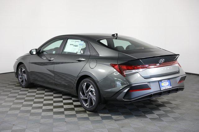 2025 Hyundai Elantra SEL Sport photo 22
