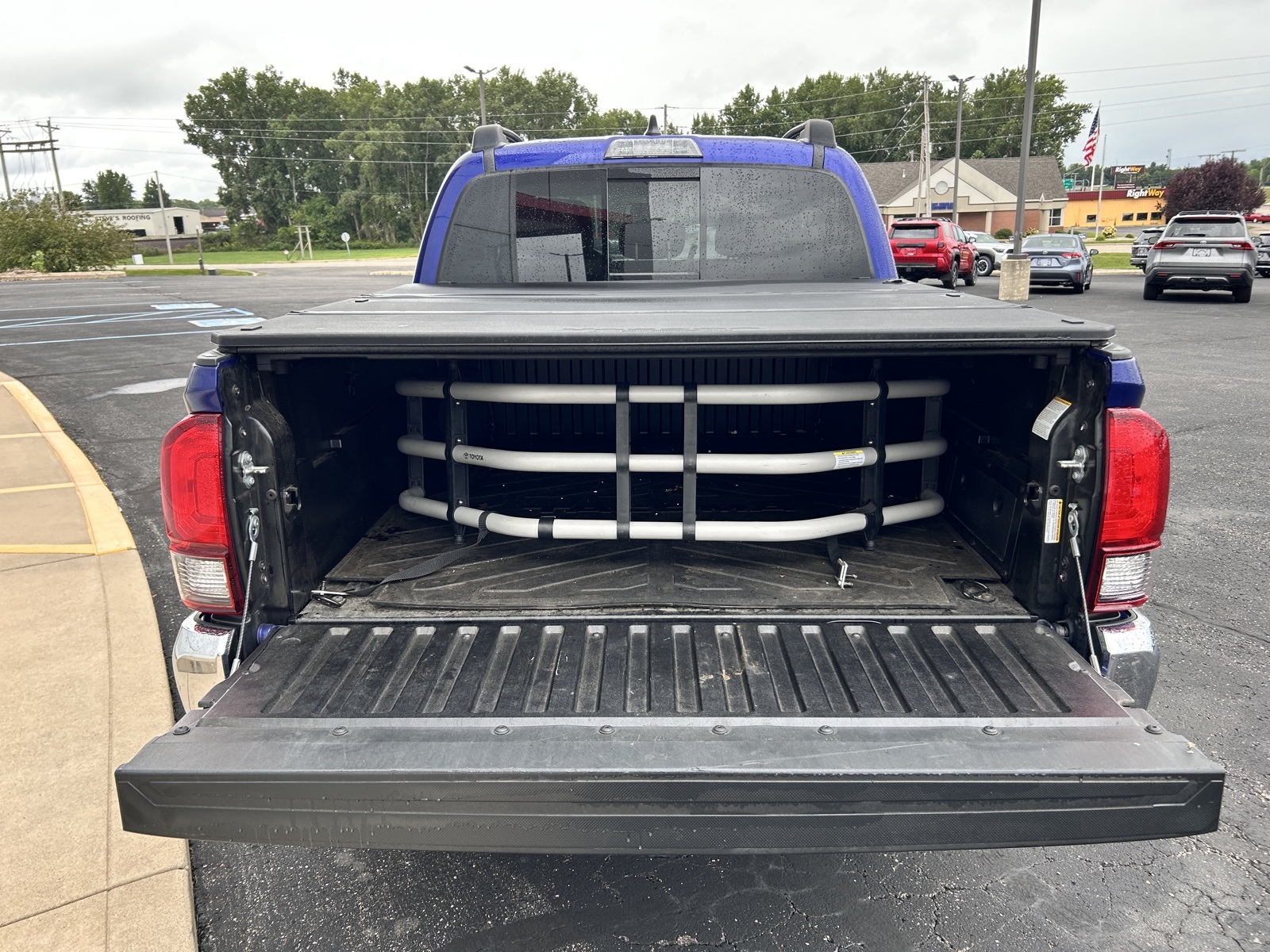 2023 Toyota Tacoma SR5 photo 12