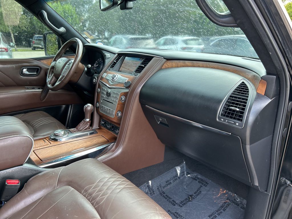 2016 Infiniti QX80 Limited photo 33