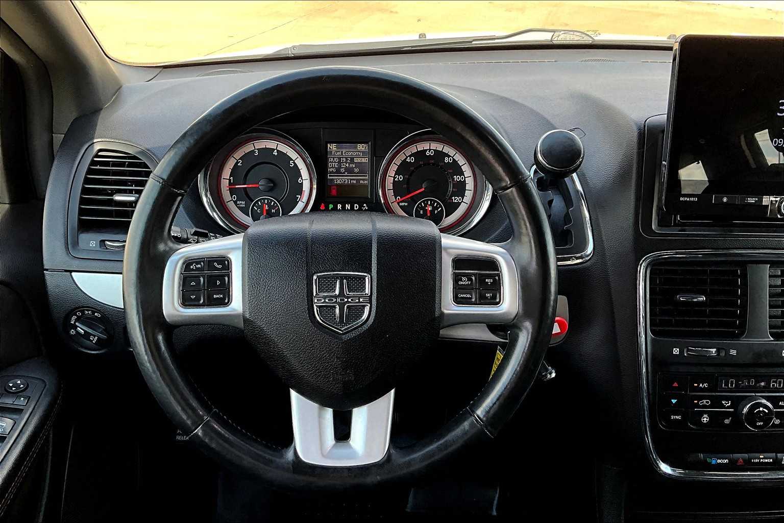 2017 Dodge Grand Caravan GT photo 5
