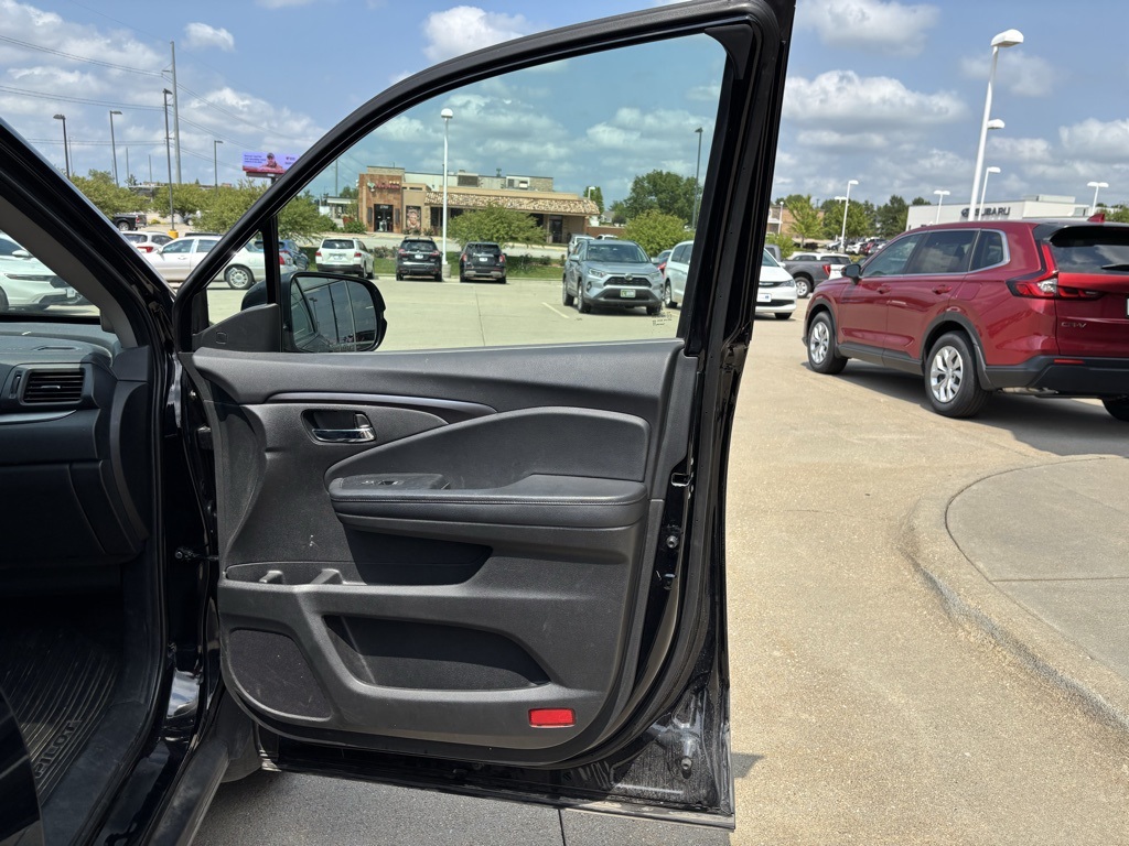 2022 Honda Pilot Special Edition photo 18