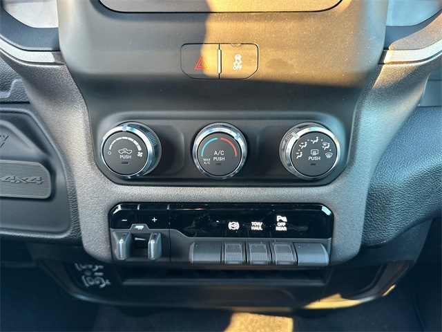2024 Ram 2500 Tradesman photo 17