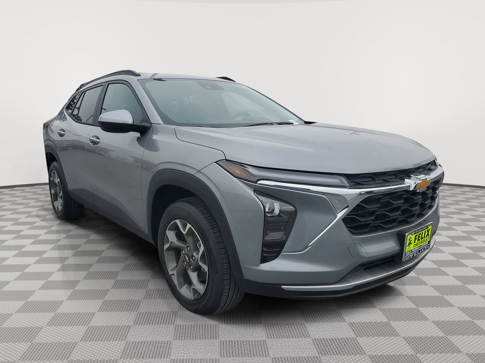 2026 Chevrolet Trax LT photo 2